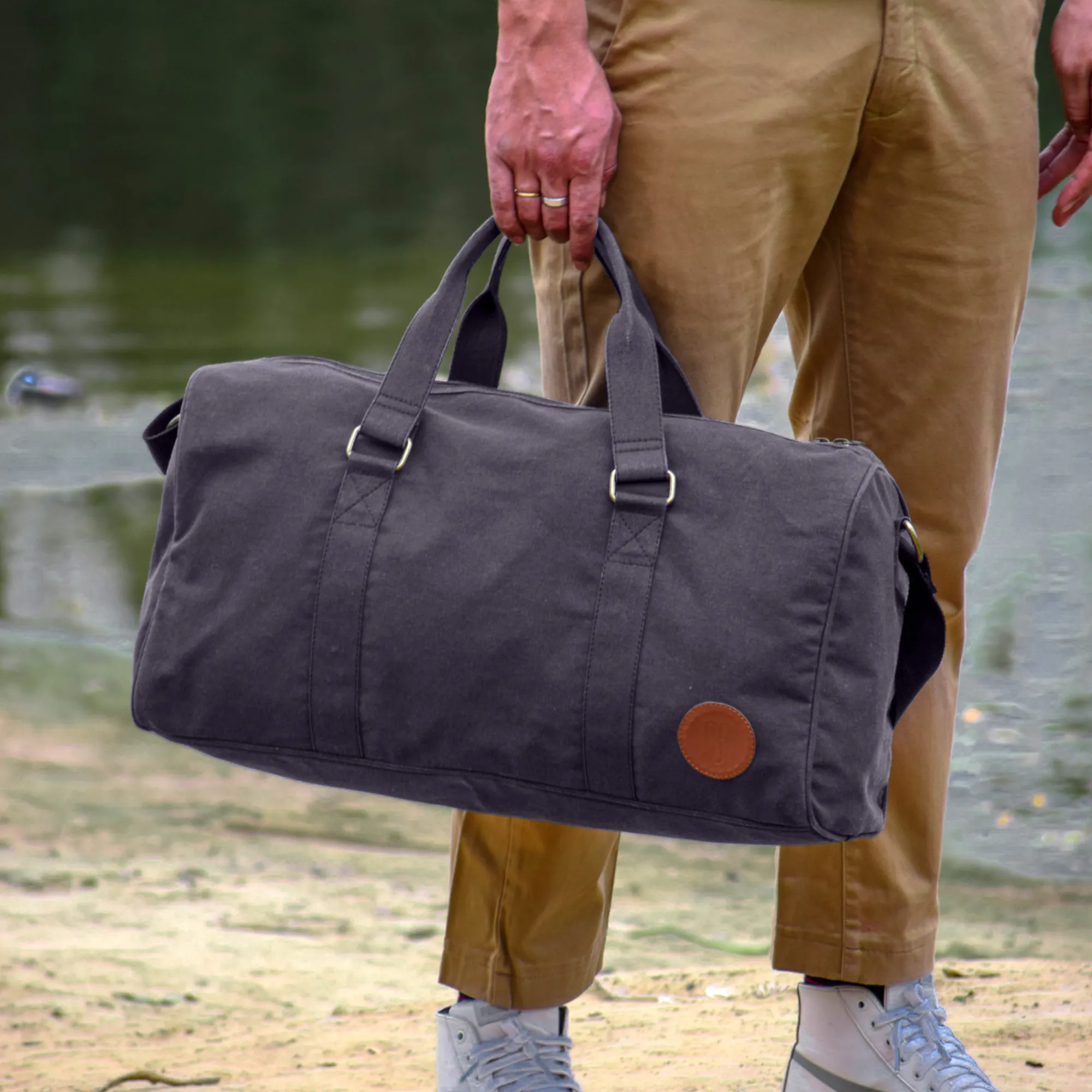 How To Pack A Men’S Duffle Bag: Tutorial